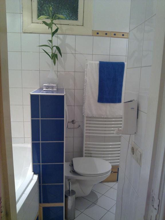 B&B Romantic Rooms Central Хаарлем Стая снимка